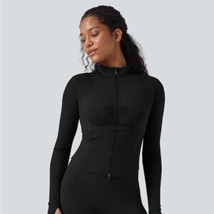 Brand new Halara ruched ultra sculpt jacket m/l